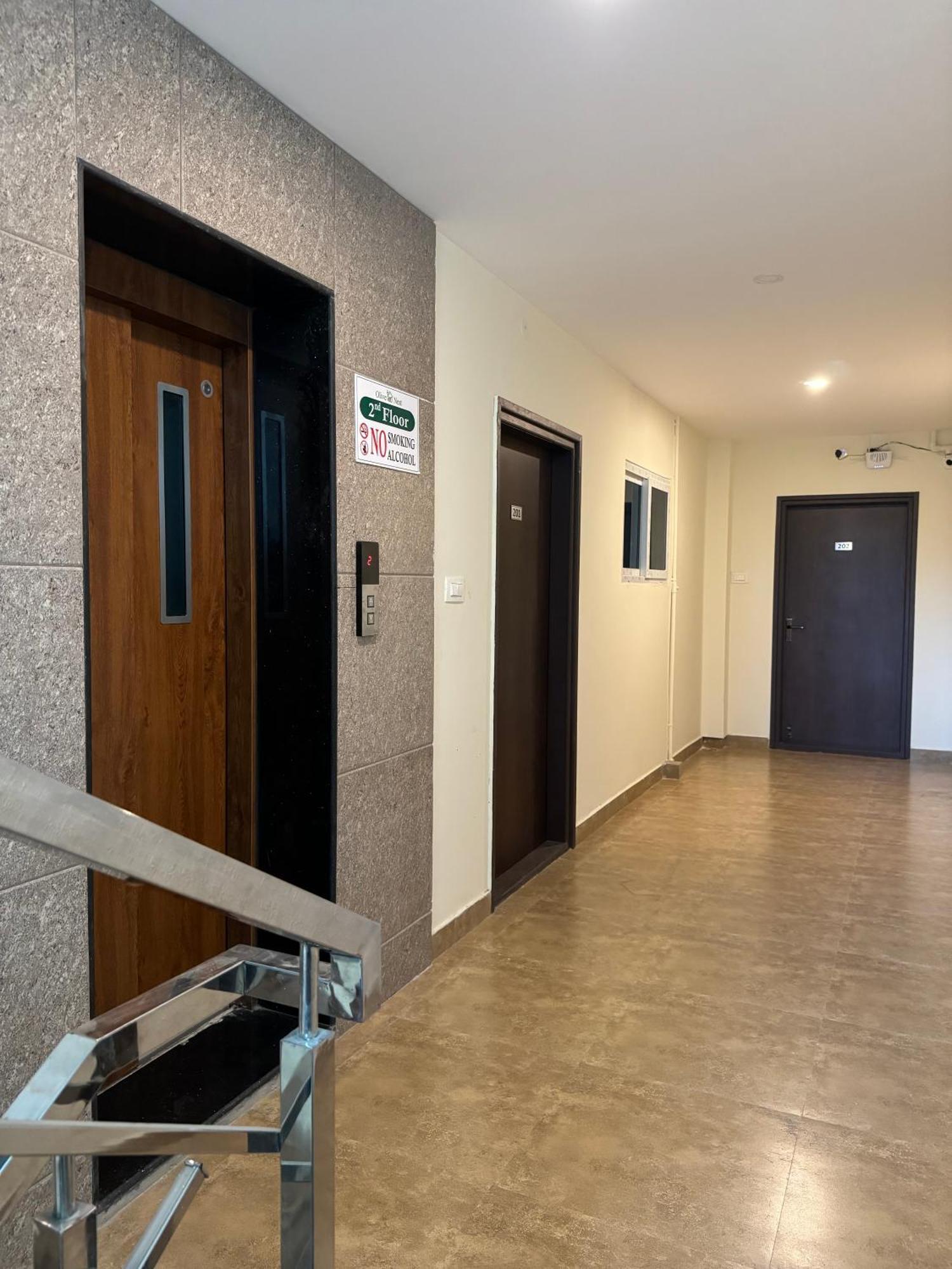 Olive Nest- Tirupati Bus Stand- 300 Meters, Railway Station- 400 Meters Hotel Luaran gambar