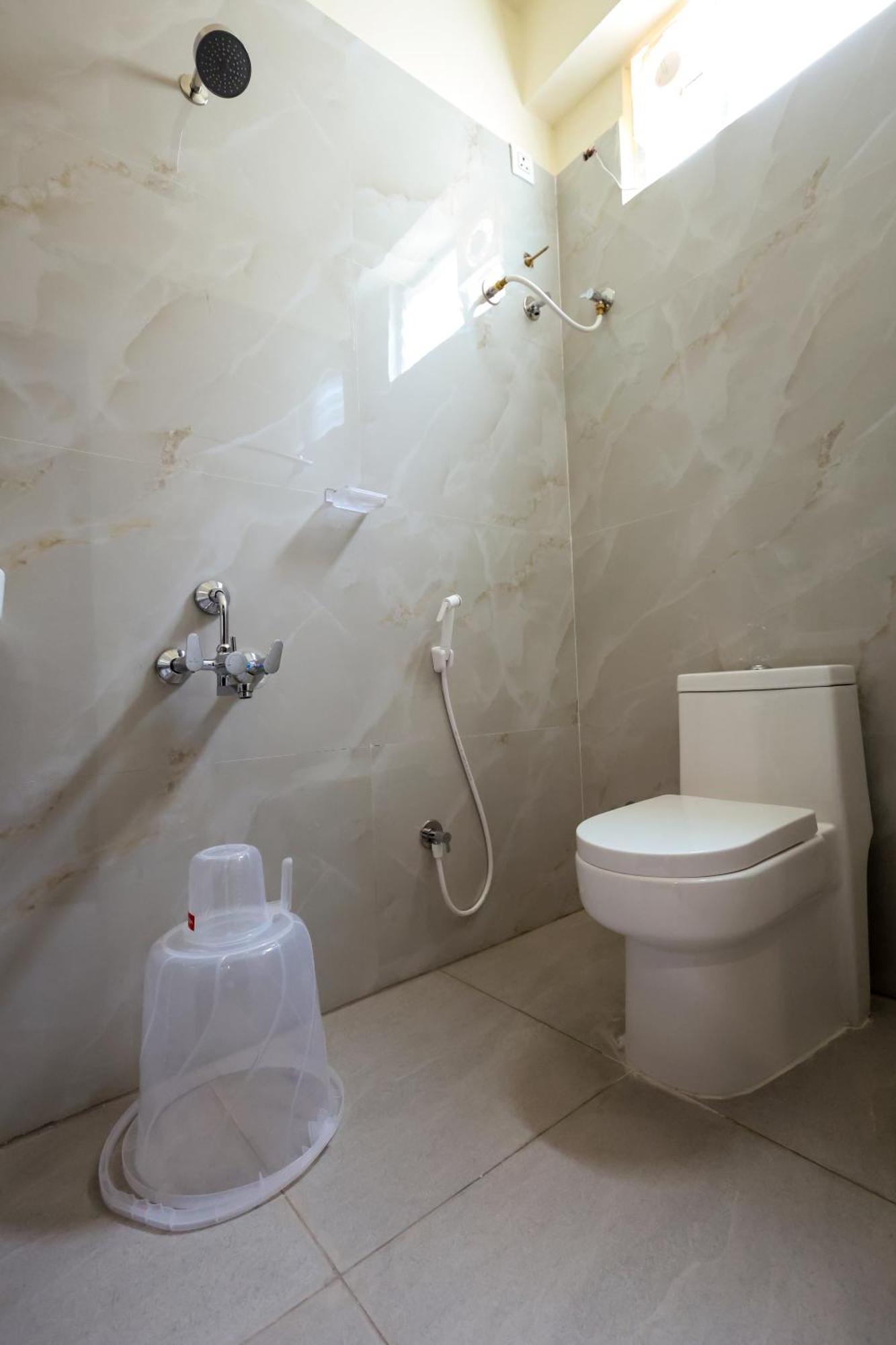 Olive Nest- Tirupati Bus Stand- 300 Meters, Railway Station- 400 Meters Hotel Luaran gambar