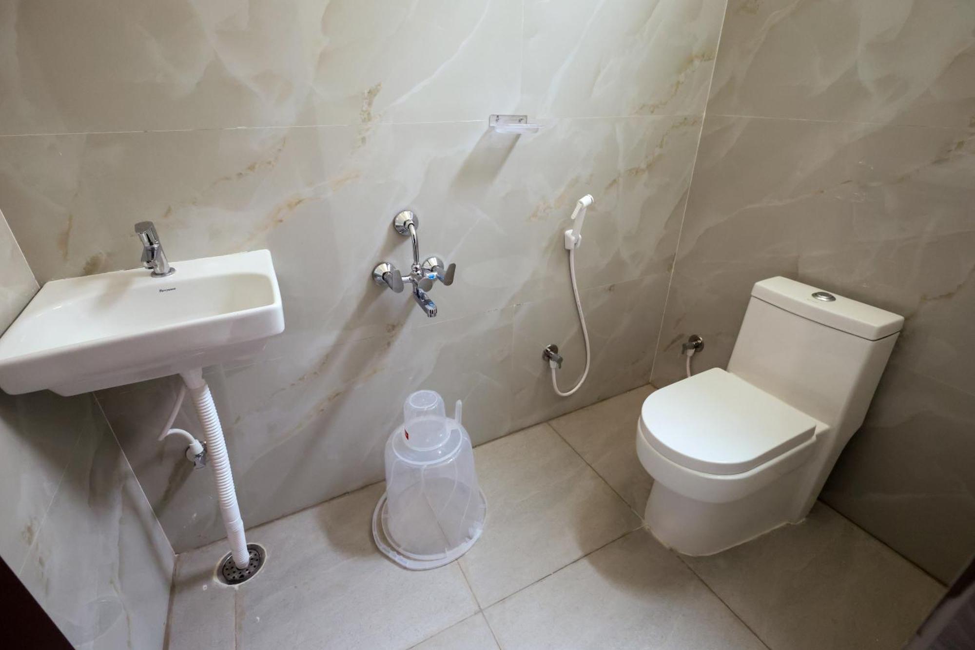 Olive Nest- Tirupati Bus Stand- 300 Meters, Railway Station- 400 Meters Hotel Luaran gambar