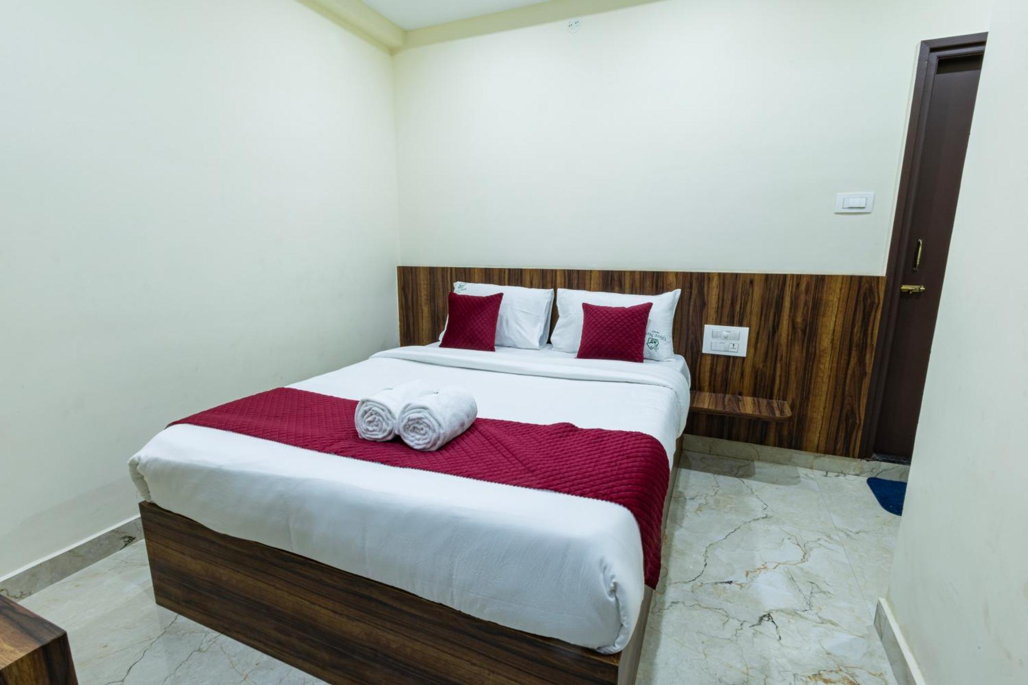 Olive Nest- Tirupati Bus Stand- 300 Meters, Railway Station- 400 Meters Hotel Luaran gambar