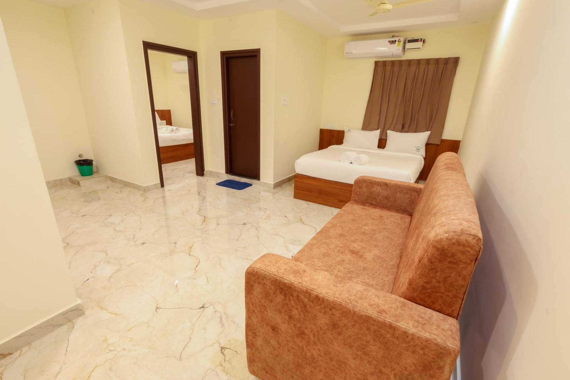 Olive Nest- Tirupati Bus Stand- 300 Meters, Railway Station- 400 Meters Hotel Luaran gambar
