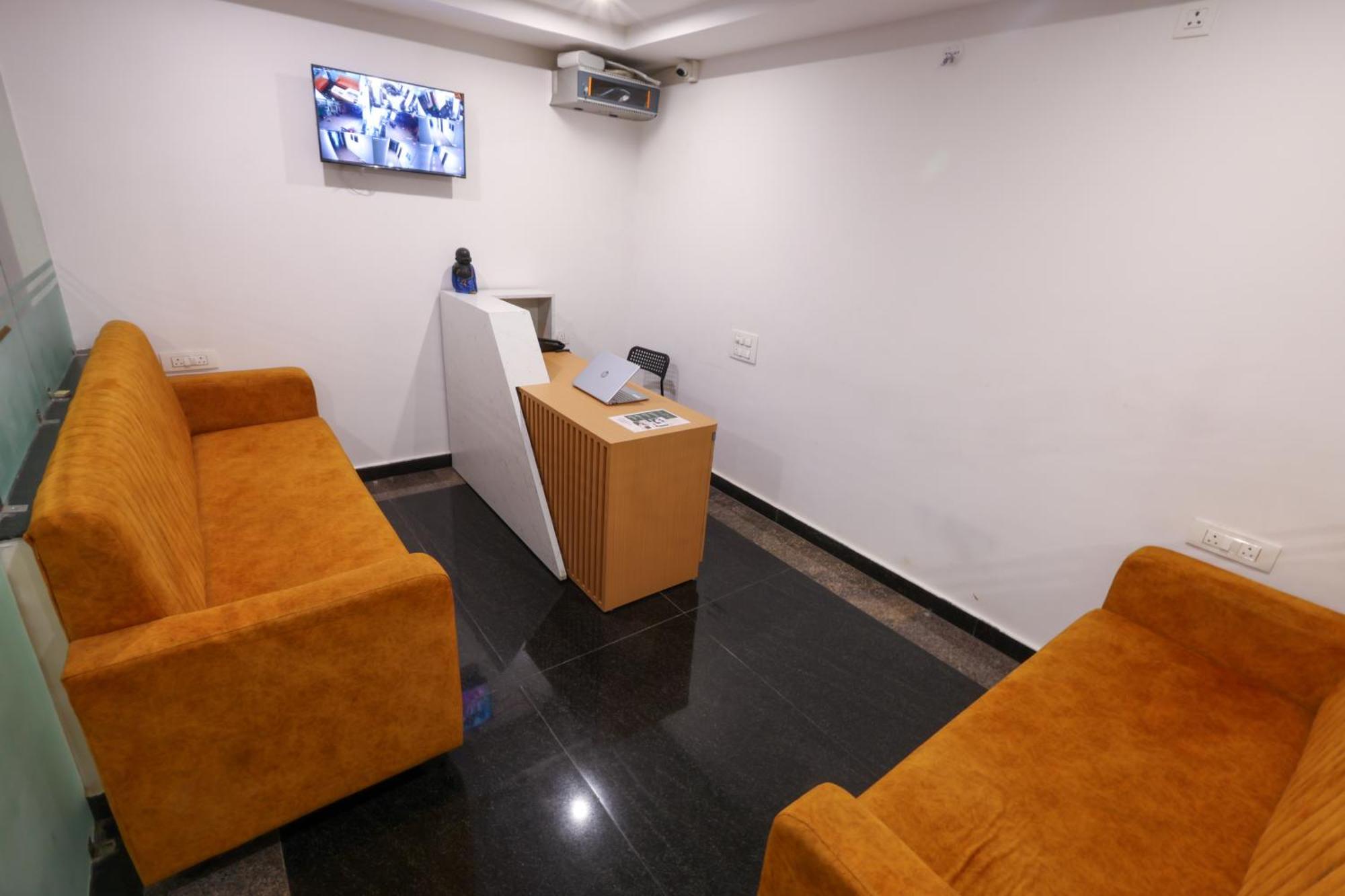 Olive Nest- Tirupati Bus Stand- 300 Meters, Railway Station- 400 Meters Hotel Luaran gambar